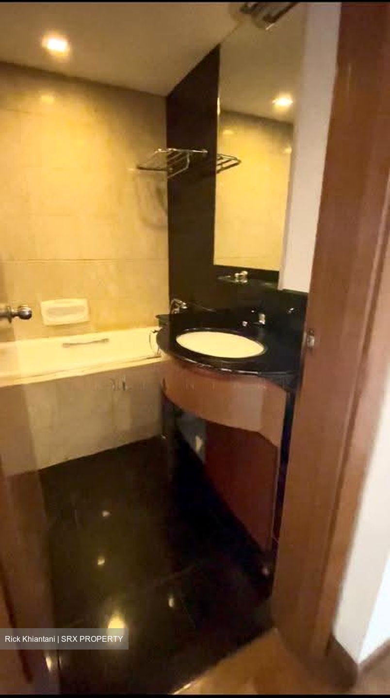 Costa Del Sol (D16), Condominium #635828851